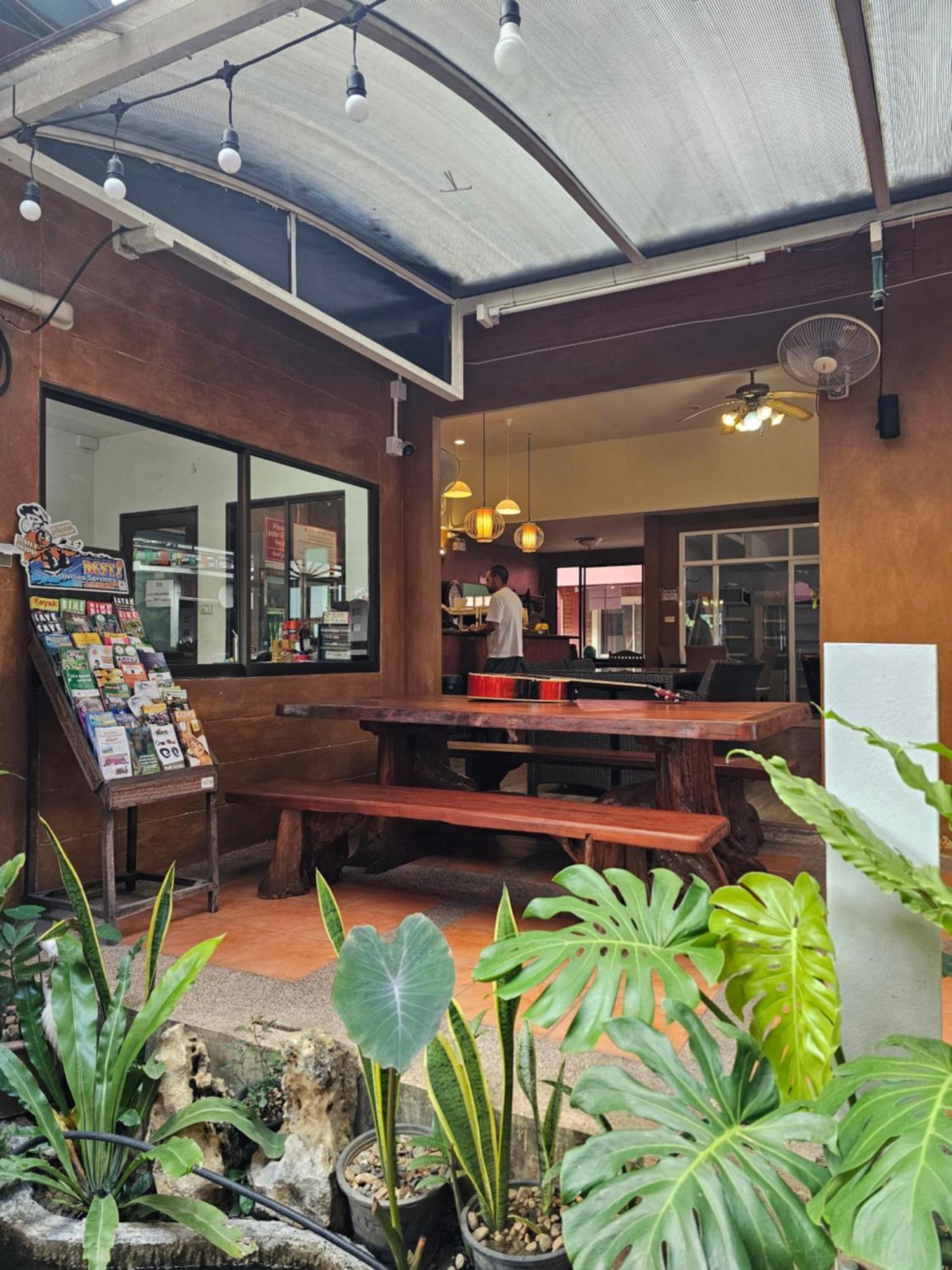 Albergue Red Brick Chiang Mai Exterior foto