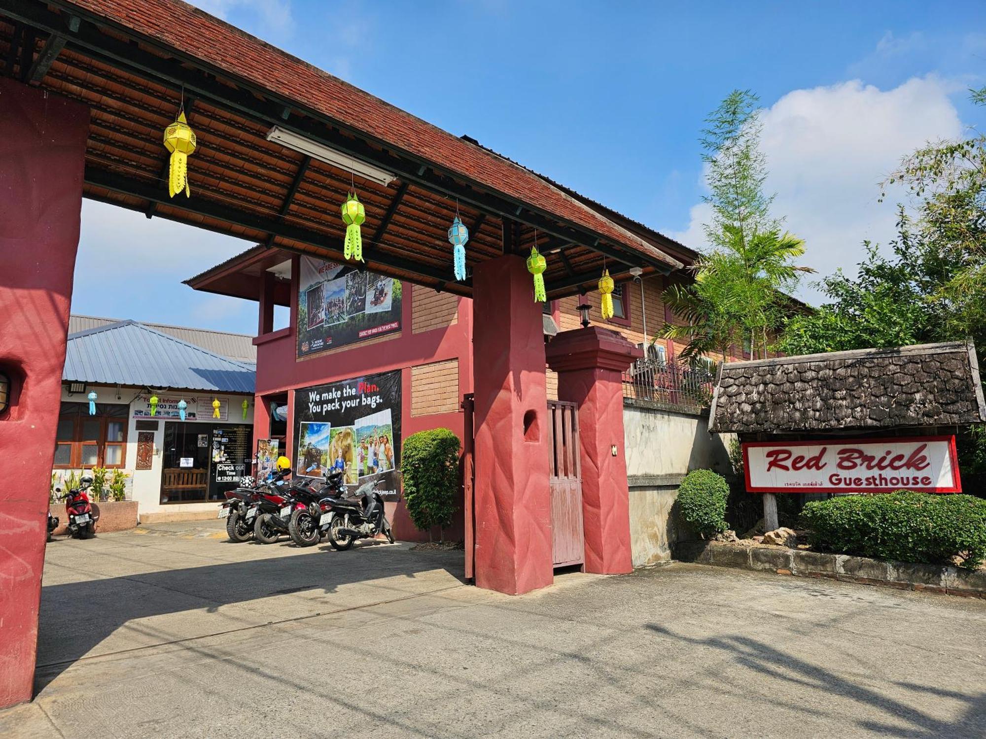 Albergue Red Brick Chiang Mai Exterior foto